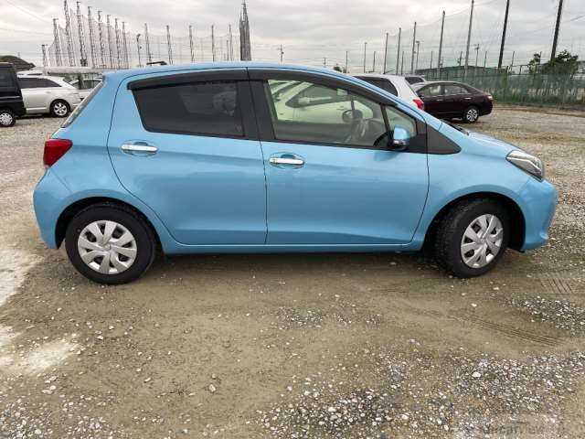 2016 Toyota Vitz