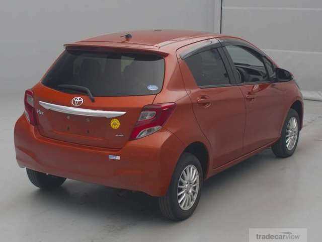 2015 Toyota Vitz