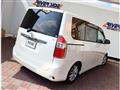 2007 Toyota Noah