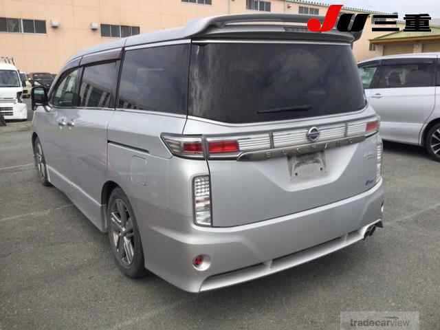 2011 Nissan Elgrand