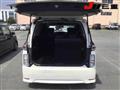 2013 Nissan Elgrand