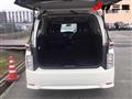 2013 Nissan Elgrand