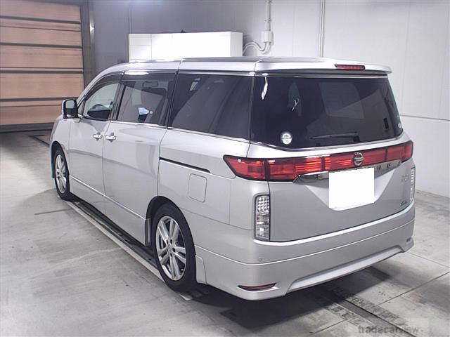 2010 Nissan Elgrand