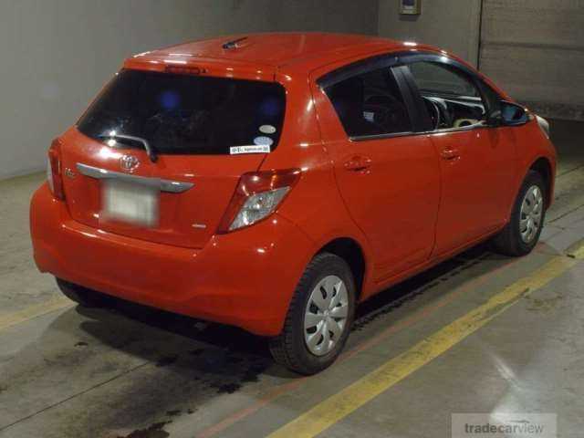 2011 Toyota Vitz