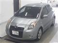 2005 Toyota Vitz