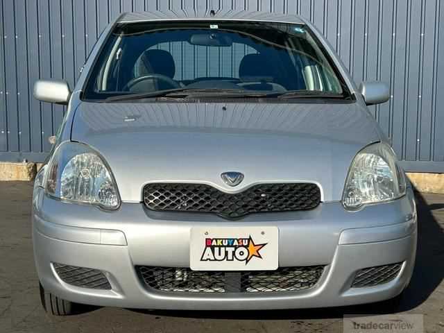 2002 Toyota Vitz