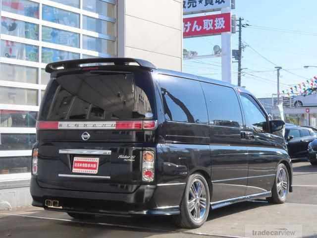 2005 Nissan Elgrand