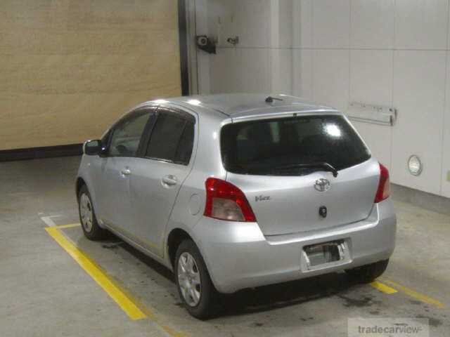 2005 Toyota Vitz