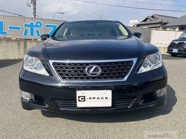 2010 Lexus LS