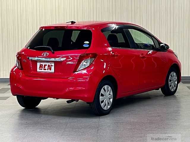 2011 Toyota Vitz