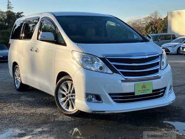 2013 Toyota Alphard