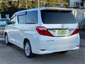 2013 Toyota Alphard