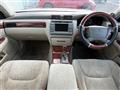 1999 Toyota Crown Majesta