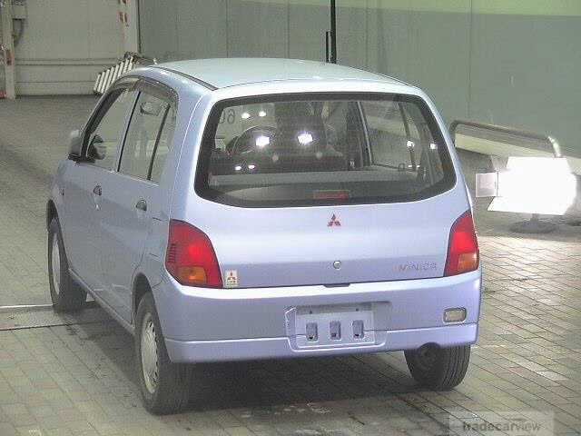 1999 Mitsubishi Minica