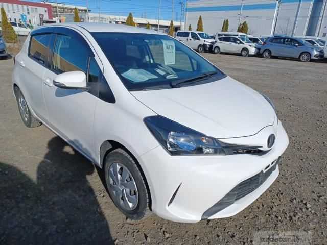 2015 Toyota Vitz