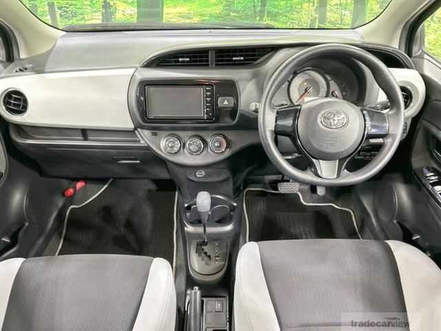 2015 Toyota Vitz