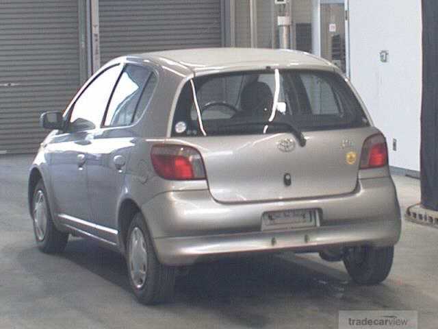 2001 Toyota Vitz