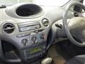 2001 Toyota Vitz