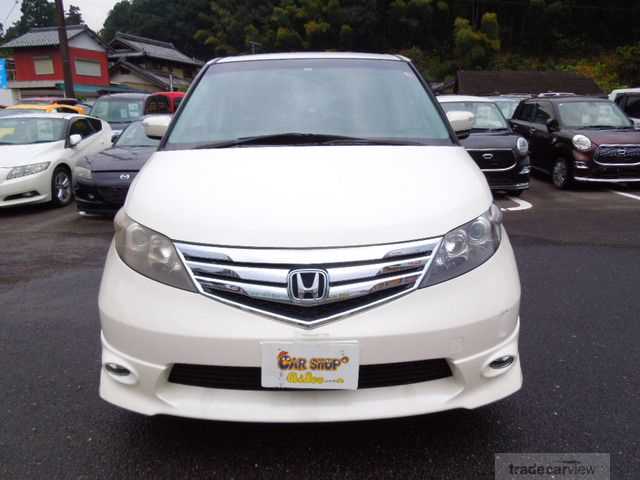 2011 Honda Elysion