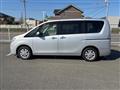 2012 Nissan Serena