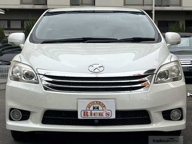 2010 Toyota Mark X Zio