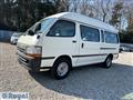 2003 Toyota Hiace Commuter