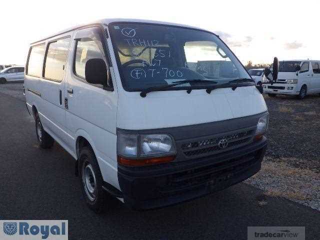 2004 Toyota Hiace Van