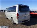 2004 Toyota Hiace Van