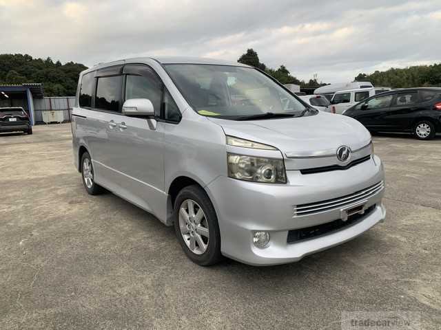 2008 Toyota Voxy