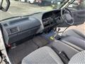 2004 Toyota Hiace Commuter