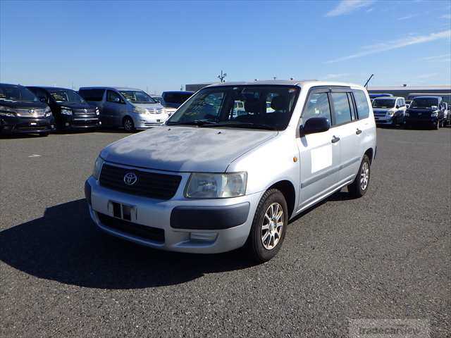 2005 Toyota Succeed Van