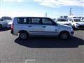 2005 Toyota Succeed Van