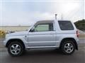 2001 Mitsubishi Pajero Mini