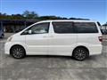 2004 Toyota Alphard