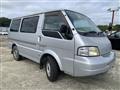 2003 Mazda Bongo Van