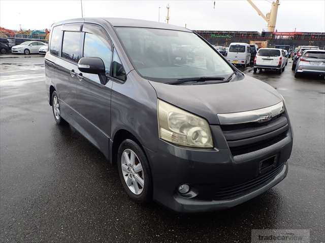 2008 Toyota Noah