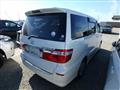 2003 Toyota Alphard