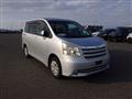 2008 Toyota Noah