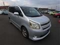 2008 Toyota Noah