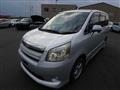 2008 Toyota Noah