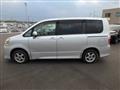 2008 Toyota Noah