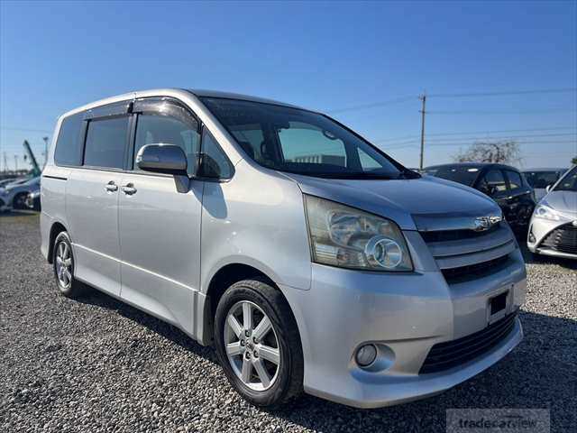 2008 Toyota Noah