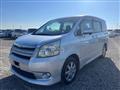 2008 Toyota Noah