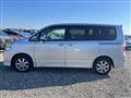 2008 Toyota Noah