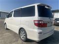 2004 Toyota Alphard