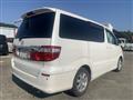 2004 Toyota Alphard