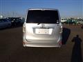 2007 Toyota Noah