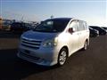 2007 Toyota Noah