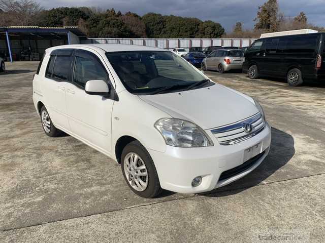 2008 Toyota Raum