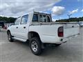 2000 Toyota Hilux Sports Pickup